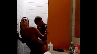 Kamera Tersembunyi: Ibu Tiriku Tak Menyangka Anus Lebarnya Dihajar Kontol Raksasa Yang Lebih Besar Dari Suaminya, Kubuat Dia Teriak Dan Penuh Dengan Sperma