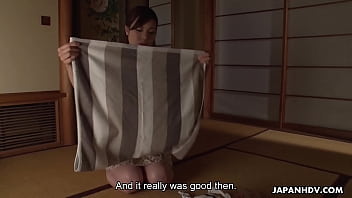 Istri Jepang, Emi Sasaki, Meremas-raba Memeknya Sendiri Di Tengah Malam, Tanpa Sensor