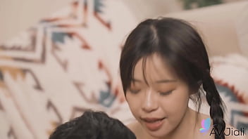 Gadis Sma China Yuli Dalam Seragam Menggoda Ngeseks Dengan Pacarnya Yang Bikin Panas.