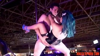Tonton Gratis Adegan Mesum Hd: Ibu Tiri Dan Adik Tiri Asia Yang Manis Jadi Budak Seks Di Atas Panggung
