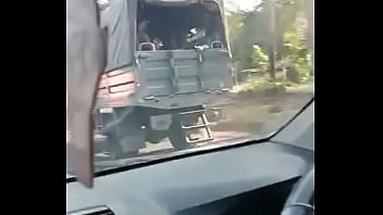 Negeri Yang Membuatku Bergairah Dan Tak Bisa Berhenti Menginginkanmu
