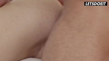Sylvia Buntarka, Si Tiri Blonde, Ditancapi Ganas Oleh Kakak Tirinya Yang Lebih Tua – Whiteboxxx