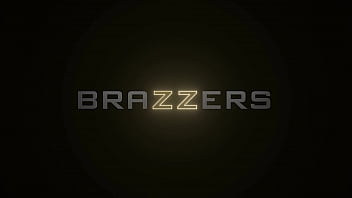 Petualangan Mesum Kira Noir: Menjelajahi Kenikmatan Ekstrem Di Brazzers