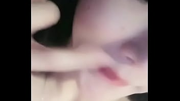 Gadis Tionghoa Montok Menggoyang Kontol Besar