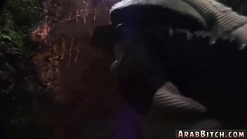 Arab Lebanon Goyang Ranjang Di Rumah Kedua Yang Tak Kunjung Usai