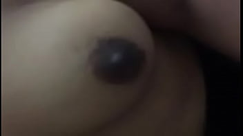 Puting Hitam Manis Yang Menggoda