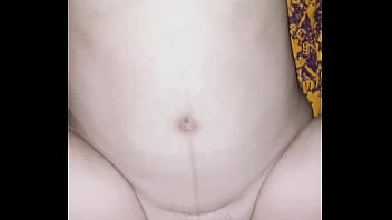 Janda Bergaun Kuning Menggoda, Rindu Diterjang Batang Panas