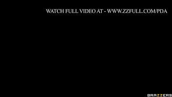 Payton Preslee Taklukkan Ayah Tirinya Yang Tukang Serba Bisa Di Brazzers – Tonton Adegan Panasnya Di Zzfull.com