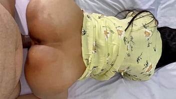 Ketika Tukang Susu Minta Bayaran, Nyonya Telanjang Dan Menyerahkan Pantatnya Untuk Ditusuk (seks Anal)