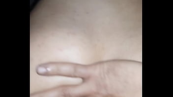 Gadis Beurette Dihardik Di Ranjang