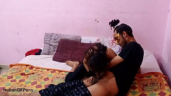 Gadis India Kurus Bergairah Dengan Kontak Intim Yang Dalam Dan Penuh Nafsu