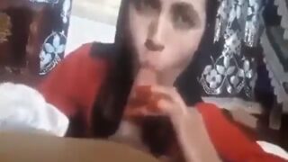 Aapa Mempersiapkan Adik Lelakinya Untuk Pernikahan Dengan Bimbingan Sensual Ala Pakistan