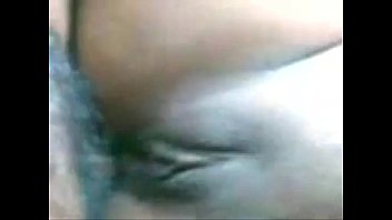Desi Yang Sangat Panas Dan Menggairahkan