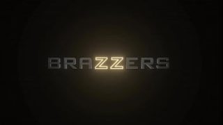 Mengocok Kontol Maling – Lacey Bender / Brazzers / Streaming Lengkap Di Www.zzfull.com/robb