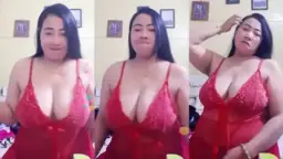Mami Vindi Menggoda Dengan Live Lingerie Merah Yang Membakar