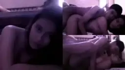 Mumpung Mama Lagi Keluar, Ayo Kita Main Di Kamar