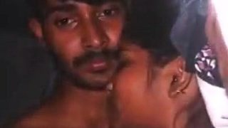 Persetubuhan Mesum Kakak-adik Yang Menggairahkan