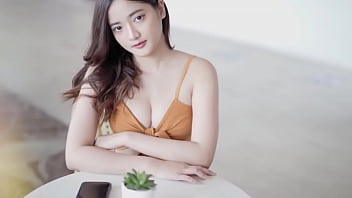 Gadis Indonesia Seksi, Imut, Dan Cantik Jelang