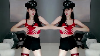 Cô Gái Trung Quốc Quyến Rũ đắm Mình Trong Cuộc Mây Mưa Trên Sóng Biển