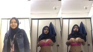 Gadis Berhijab Menggoda Di Ruang Kerja Bagian 1