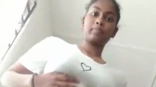 Gadis Tamil Telanjang Dan Asyik Main Memeknya