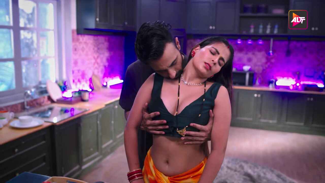 Kiski Chudai Hogi Pehle? Rangeen Kahaniyan 6 Ka Xxx Web Series Episode 1