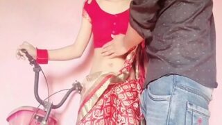 Pria Menggagahi Memek Tebal Pembantu India Seksi Yang Gratis
