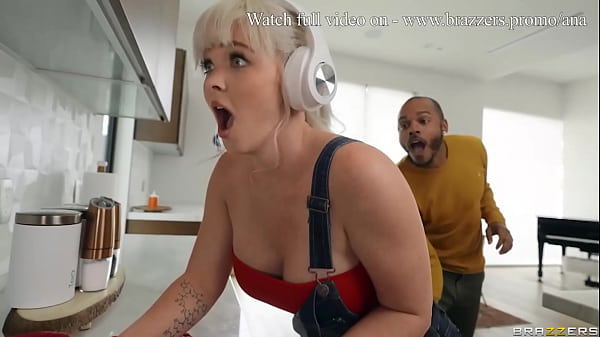 Pacar Perkasa Ku Menyukai Anus! – Kay Carter, Delilah Day / Brazzers / Tonton Lengkap Di Www.brazzers.promo/ana