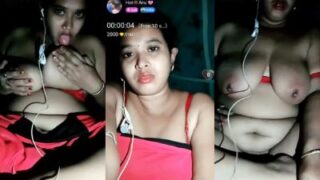 Bhabhi Live Video Call Mein Apna Nanga Badan Dikhati Hai