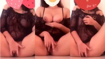 Gadis Seksi Berdada Montok Menggoda Dengan Gaun Tipis