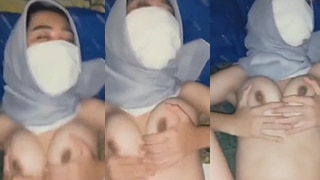 Hijab Dan Masker Putih Yang Bikin Gemes Dan Pengen Dicolek