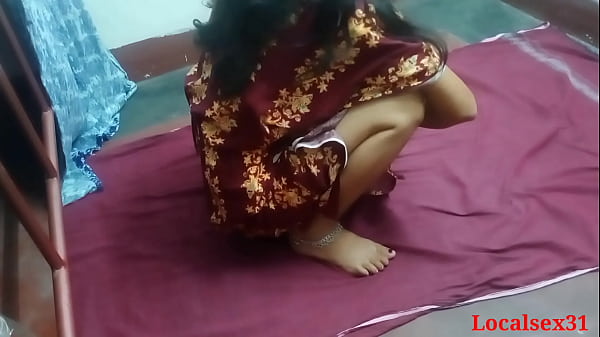Desi Bhabi Desa India, Menggoda Dengan Saree Merah, Aksi Panas Di Video Resmi Localsex31
