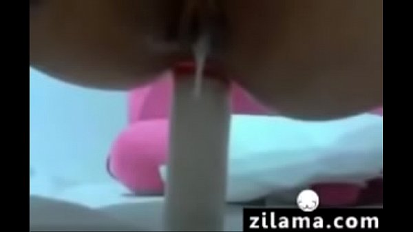 Gadis Kurus China Mainkan Dildo Anal-6