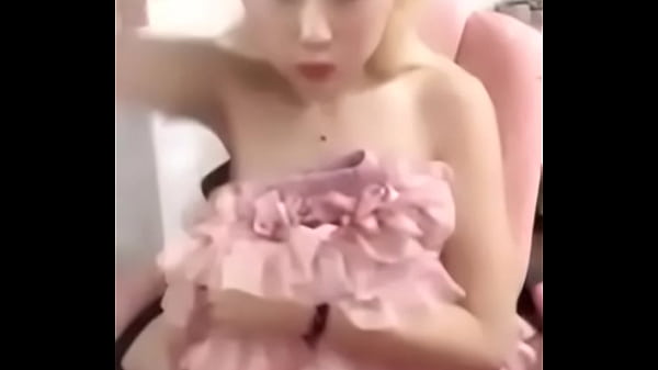 Gadis Tionghoa Seksi Yang Menggoda