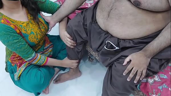 Pijat Kaki Oleh Putri Tiriku Yang Berlanjut Ke Ranjang Dengan Suara Mesum Hindi Yang Menggairahkan