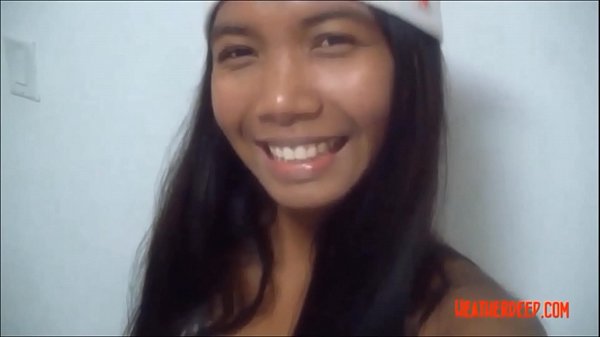 Video Panas Natal Dari Remaja Thailand Heather Deep, Aksi Deepthroat Dan Throatpie Yang Menggoda.