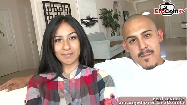 Pasangan Arab Amatir Coba Buat Film Porno Pertama Kali Dengan Remaja Kurus Kering