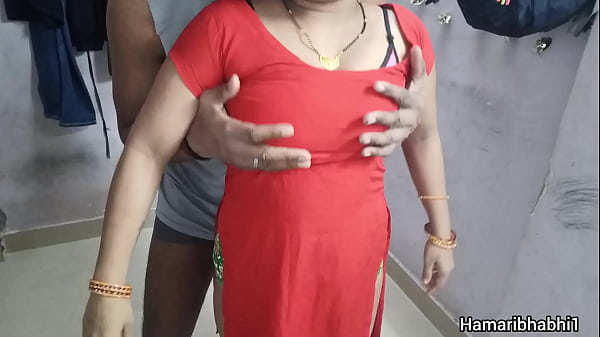 Gairah Terlarang Bhabhi India Menggoda Devar Dengan Rayuan Seksi