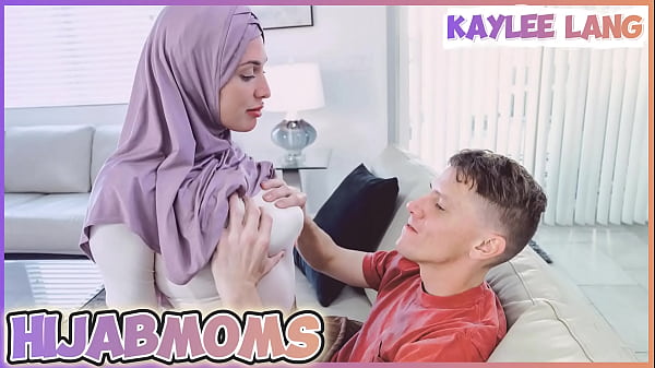 Milf Arab Kaylee Lang Yang Sudah Menikah, Diam-diam Menggoda Dan Bergairah