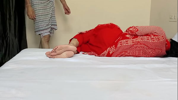 Sasur Ji Memuaskan Keinginan Bahu Di Ranjang Dengan Adegan Panas
