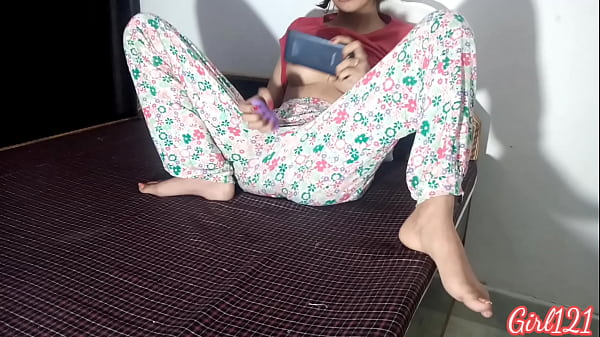 Gadis India Asli Ketahuan Lagi Memuaskan Nafsu Sendiri