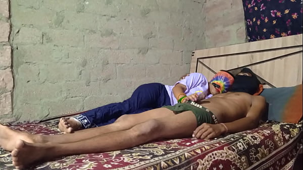 Kakak Ipar Desi Dan Adik Ipar India Berahi Dalam Aksi Seks Panas