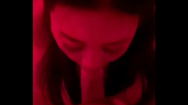 Layanan Oral Eksotis Dari Gadis Oriental