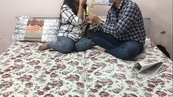 Goyangan Maut Bhabhi India Di Ranjang Sendiri, Suara Erangnya Bikin Greget!
