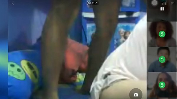 Cewek Bunting Ngentot Live Di Kamera Web