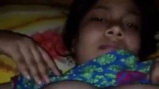 Istriku Dibagi Untuk Teman Saat Buat Video Mesra