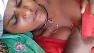 Pelukan Tiga Badan Desa Yang Menggoda