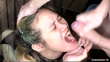 Vampir Tergairah Yang Hanya Ingin Menghisap Kontol