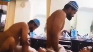 Video Mesum Pakistan: Pria Ngentot Tetangga Yang Hot Dan Ganas