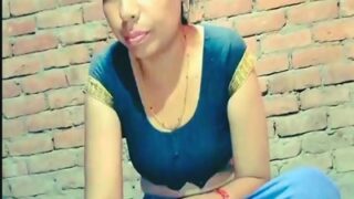 Video Seru Banget Bikin Makin Pengen, Boudhi Desi Sama Adik Ipar Nakal Lagi Main-main Mesum.